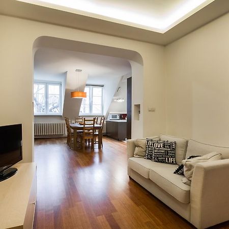 Nowy Rynek Apartment Old Town وارسو المظهر الخارجي الصورة